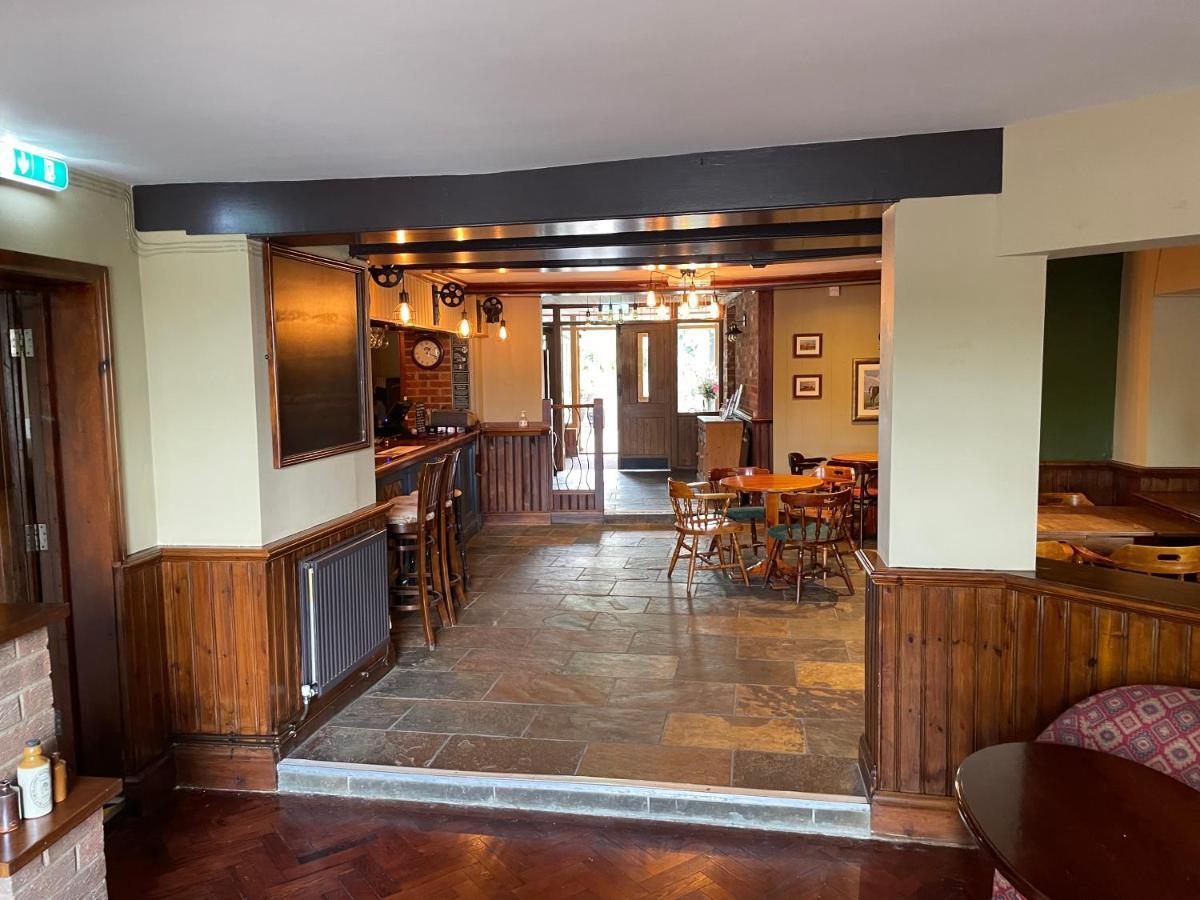 The Swan Inn East Ilsley Eksteriør billede