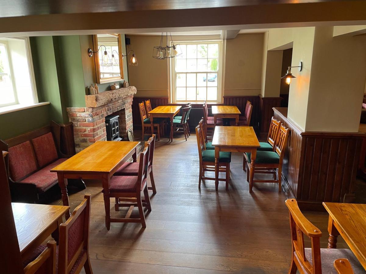 The Swan Inn East Ilsley Eksteriør billede